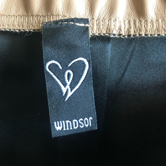 Windsor pleather asymmetrical skirt - Picture 6 of 6